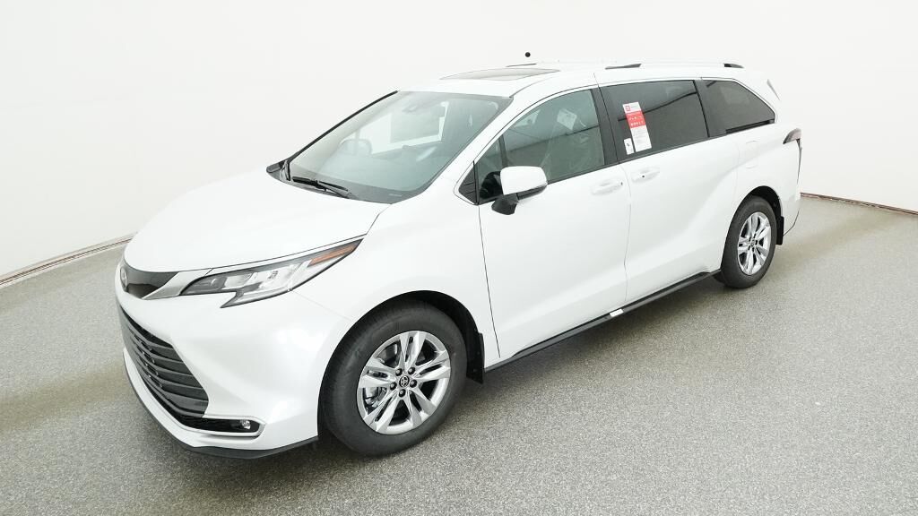 2026 TOYOTA Sienna