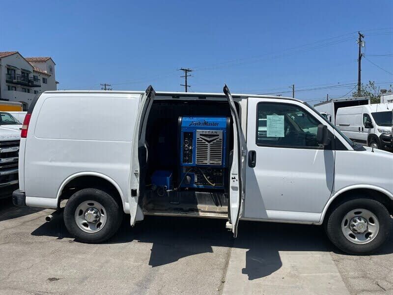 2014 CHEVROLET Express
