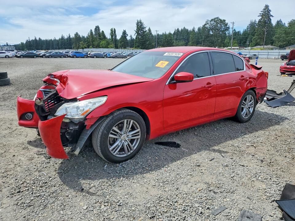 2013 INFINITI G37