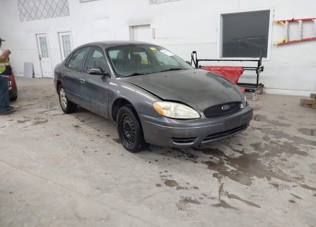 2005 FORD Taurus