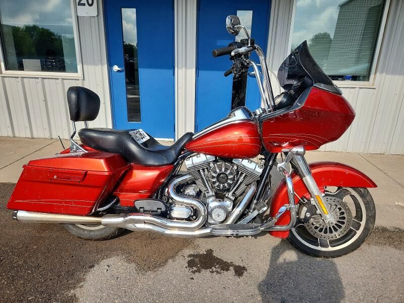 2013 HARLEY DAVIDSON Road Glide Custom