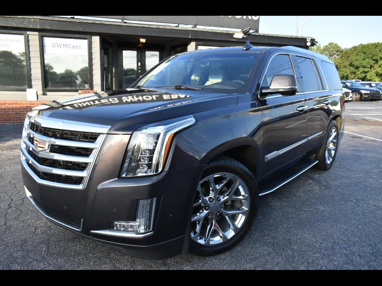 2017 CADILLAC Escalade
