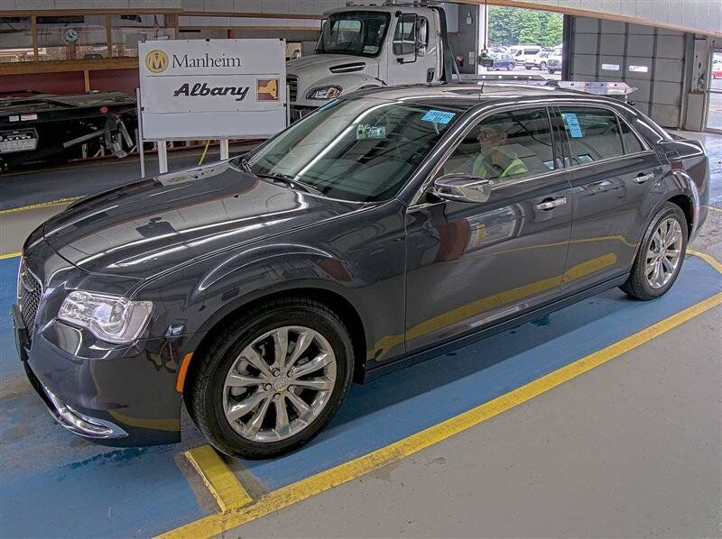 2016 CHRYSLER 300