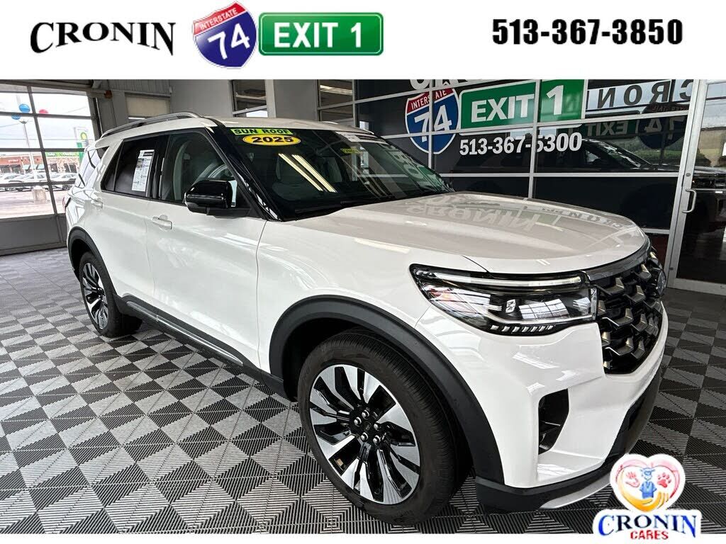 2025 FORD Explorer