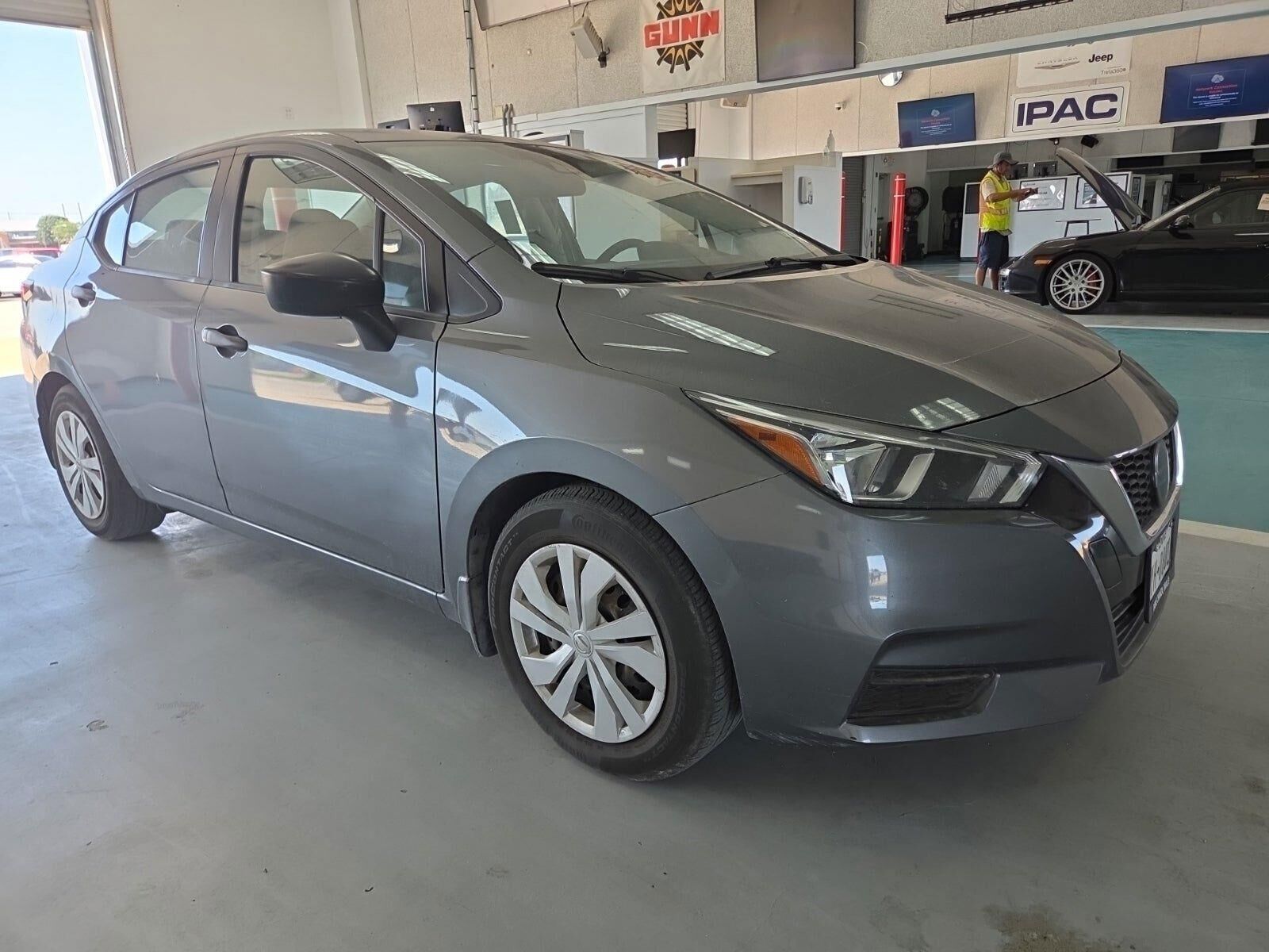 2021 NISSAN Versa
