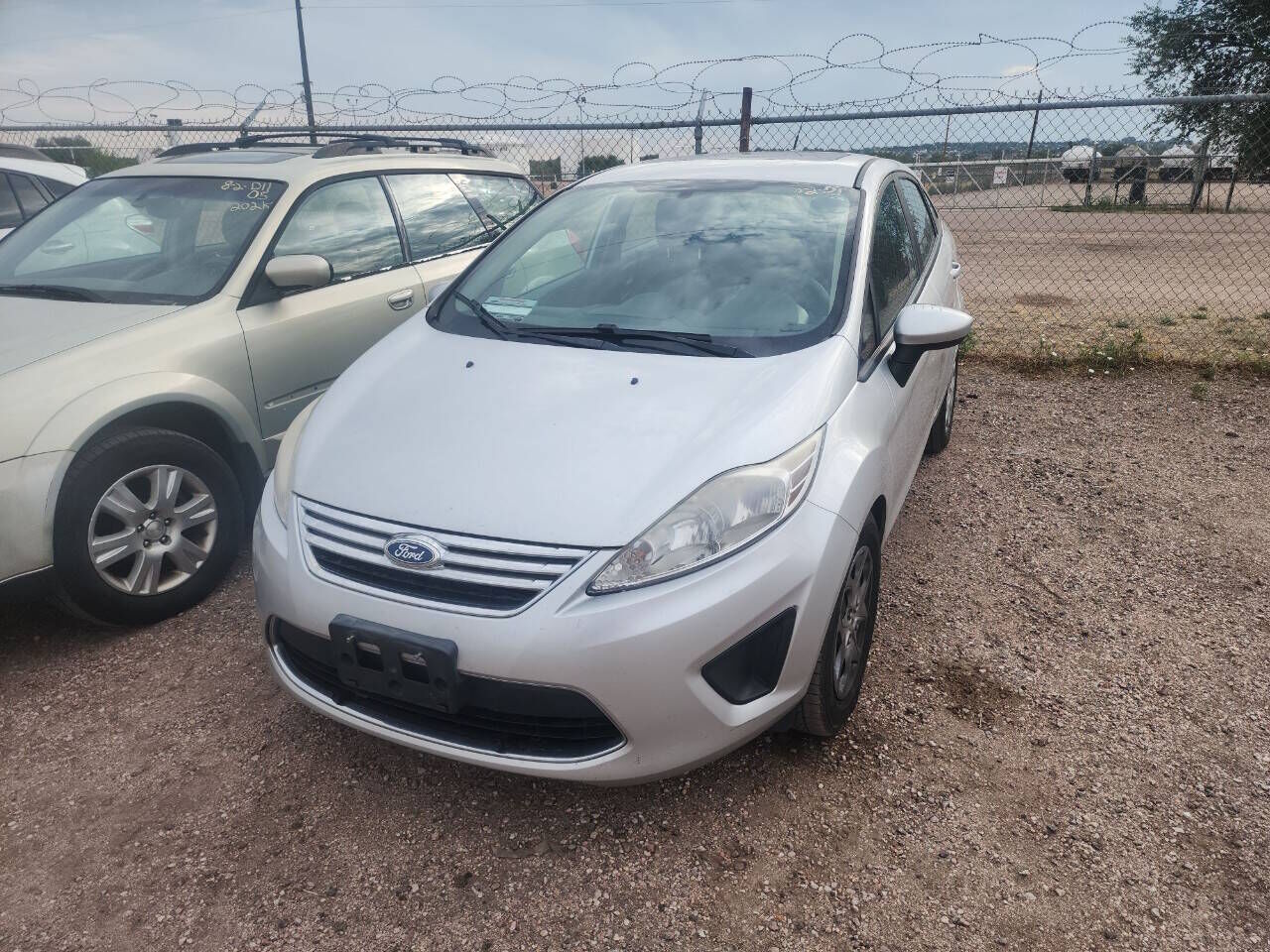 2011 FORD Fiesta