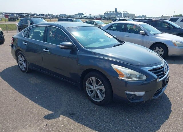2013 NISSAN Altima