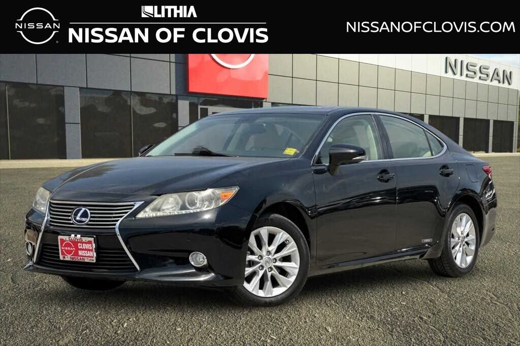 2013 LEXUS ES