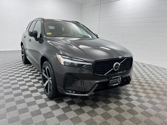 2023 VOLVO XC60