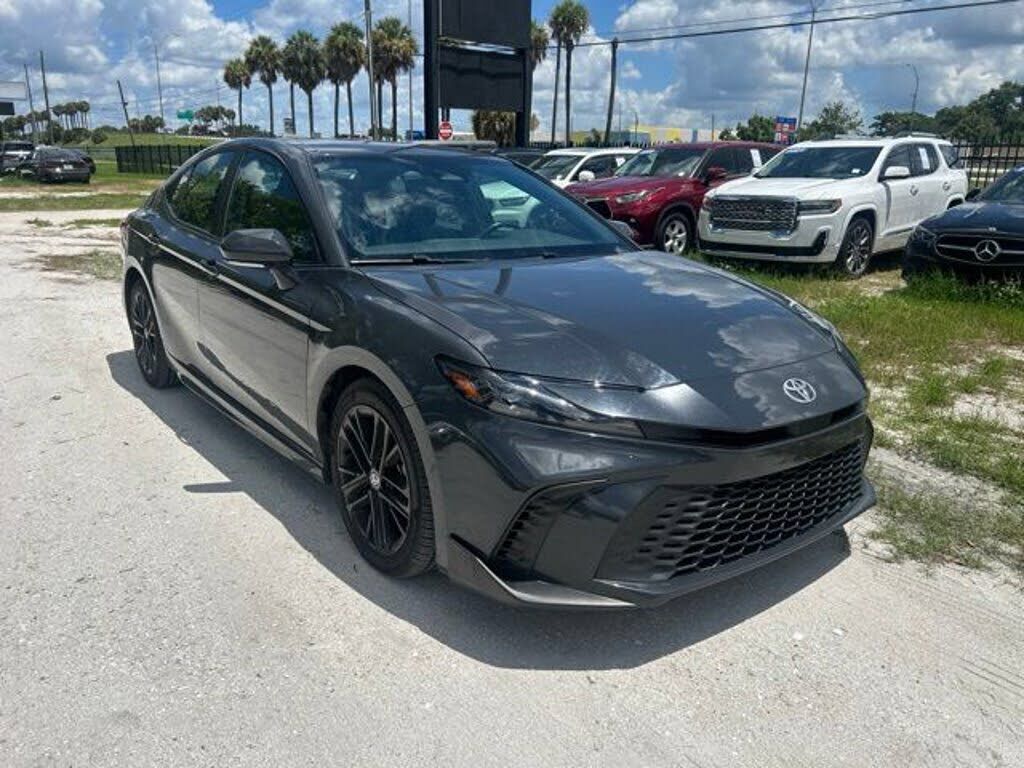 2025 TOYOTA Camry