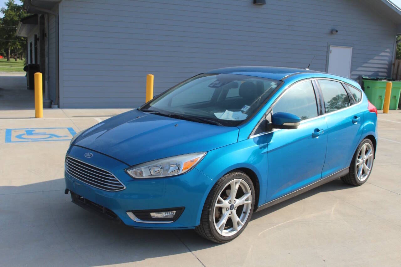 2016 FORD Focus