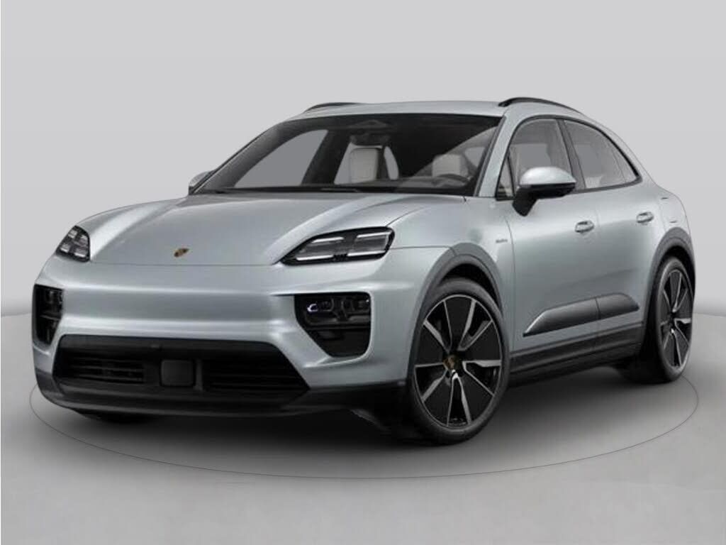 2026 PORSCHE Macan