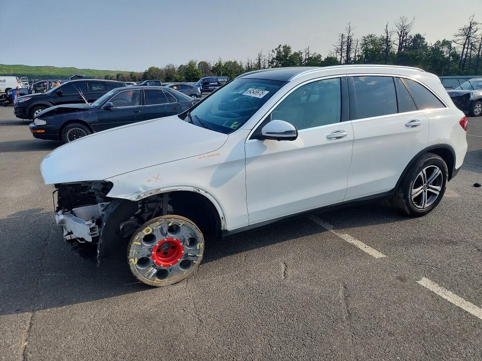 2017 MERCEDES-BENZ GLC-Class