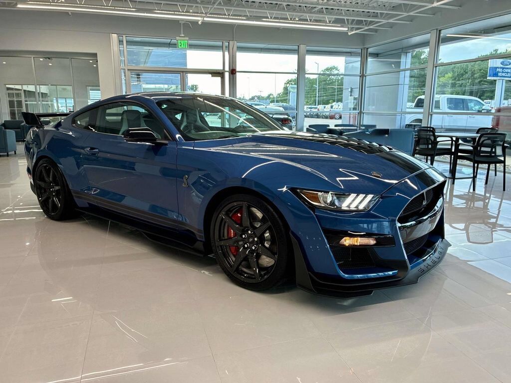 2021 FORD Mustang