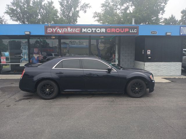 2012 CHRYSLER 300