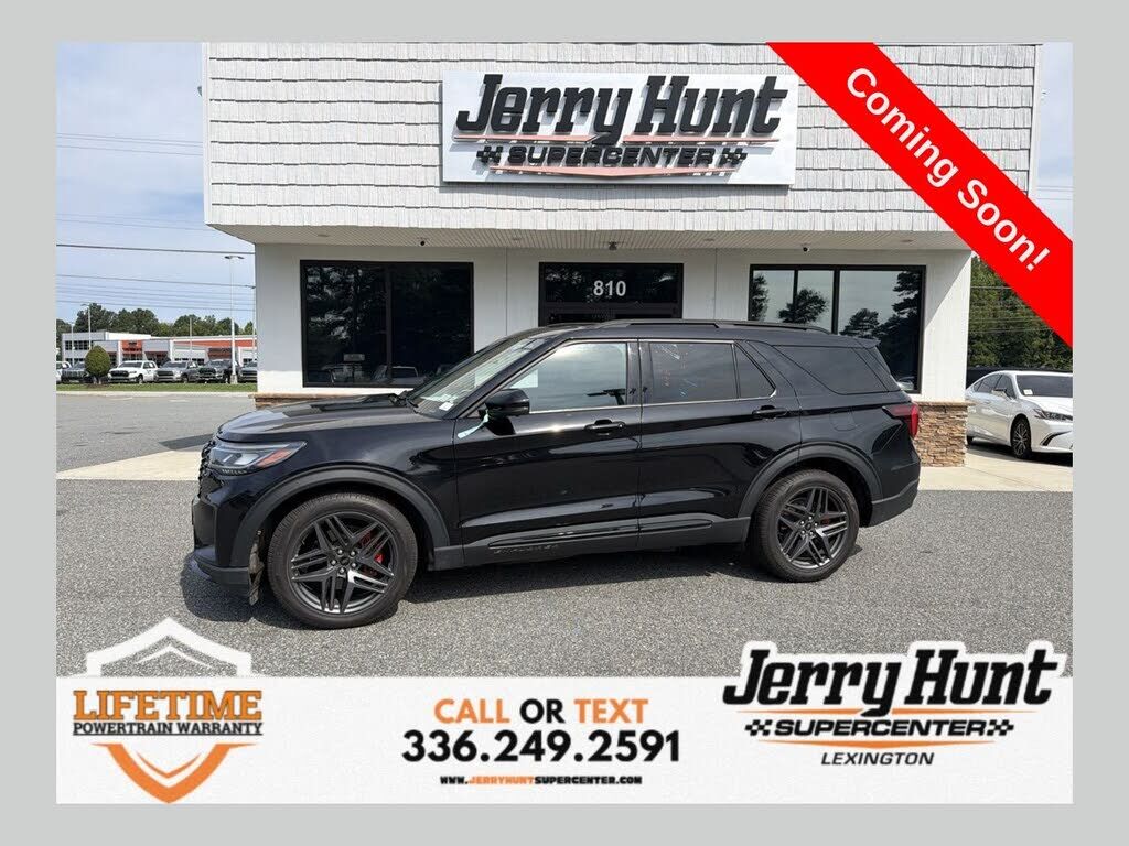 2025 FORD Explorer