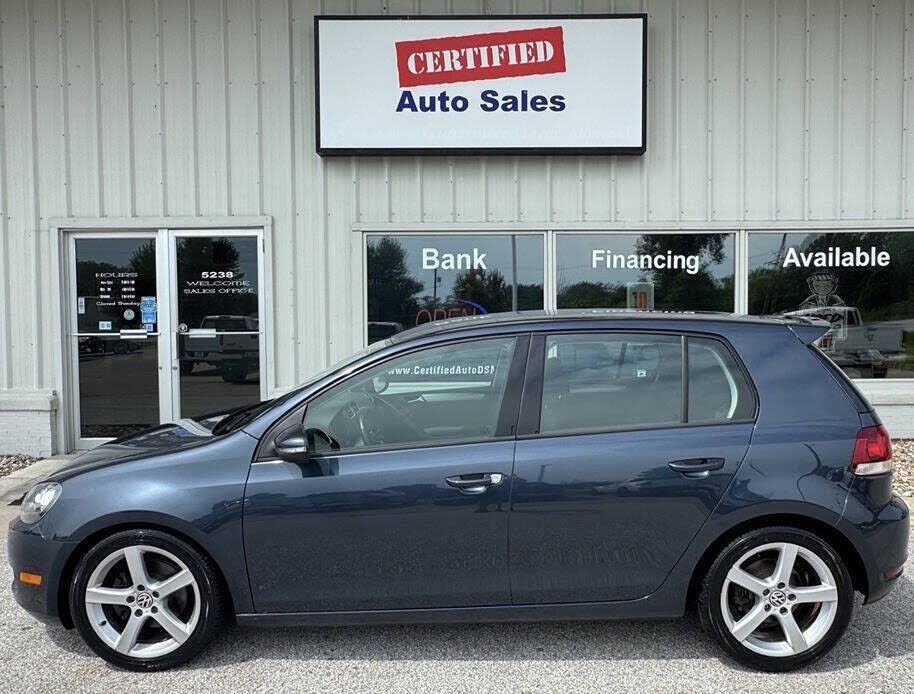 2013 VOLKSWAGEN Golf