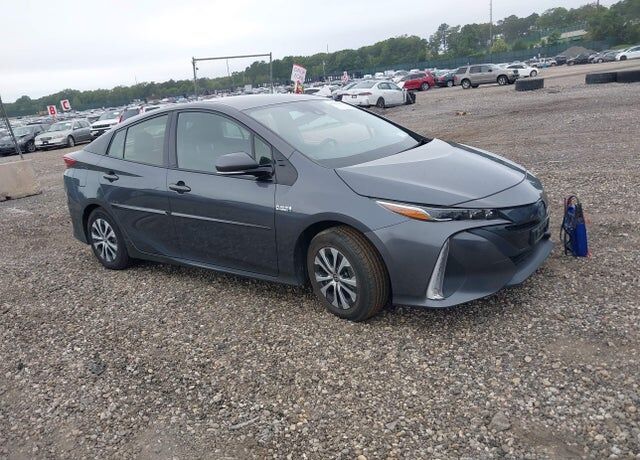 2020 TOYOTA Prius