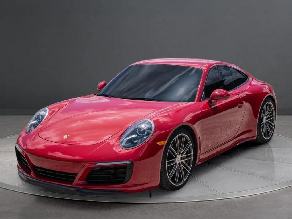 2017 PORSCHE 911