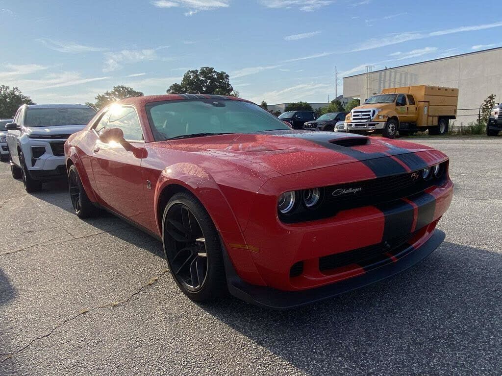 2022 DODGE Challenger