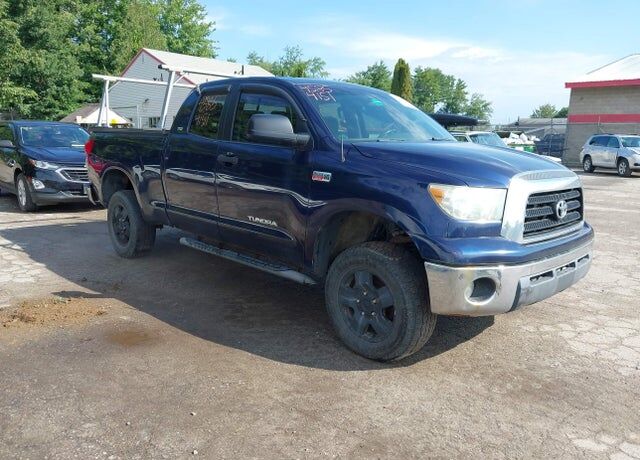 2008 TOYOTA Tundra