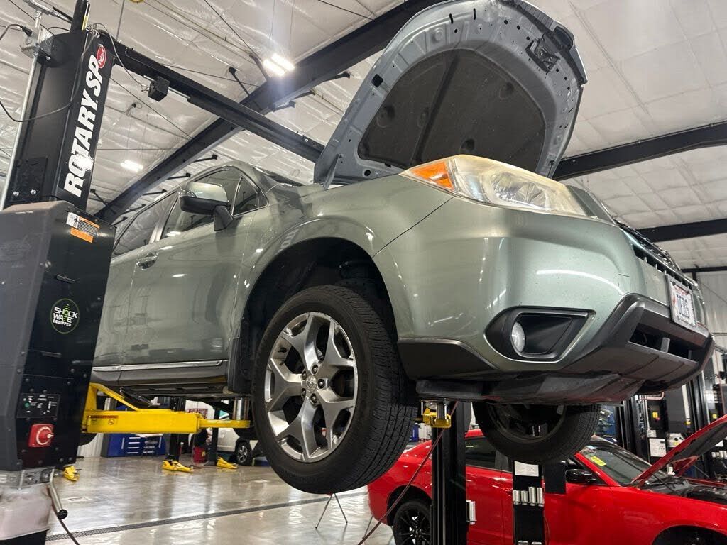 2015 SUBARU Forester