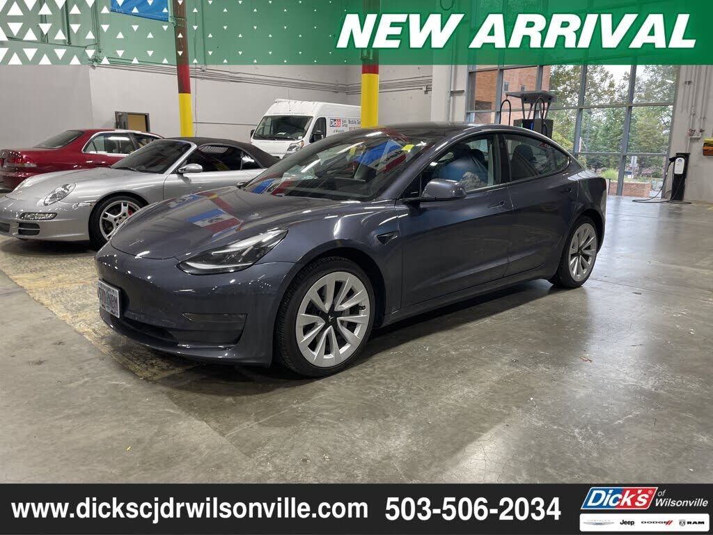 2021 TESLA Model 3