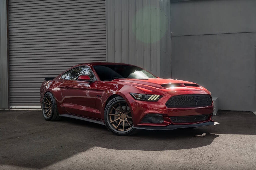 2015 FORD Mustang