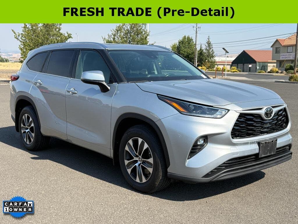2021 TOYOTA Highlander