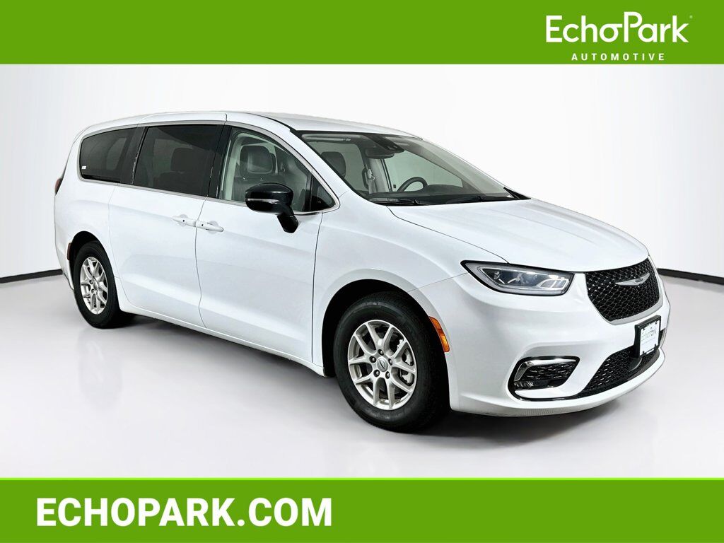 2024 CHRYSLER Pacifica