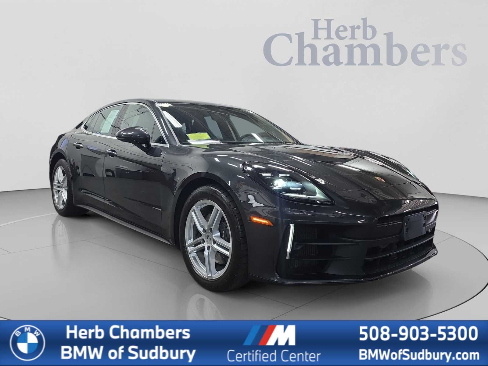 2024 PORSCHE Panamera
