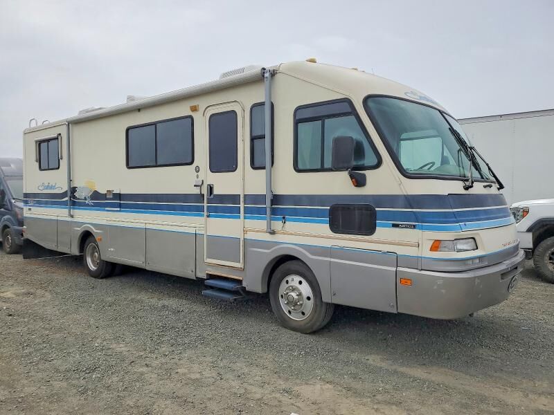 2024 OSHKOSH XC/RV