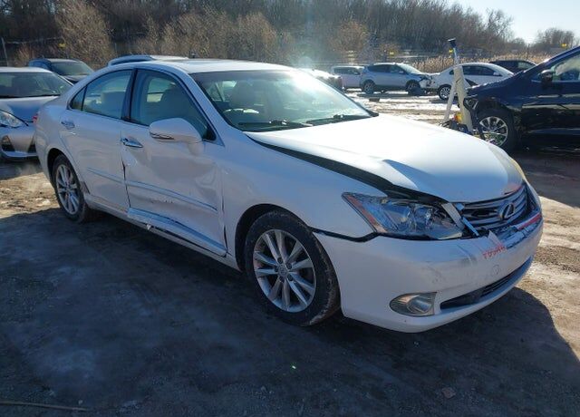 2011 LEXUS ES