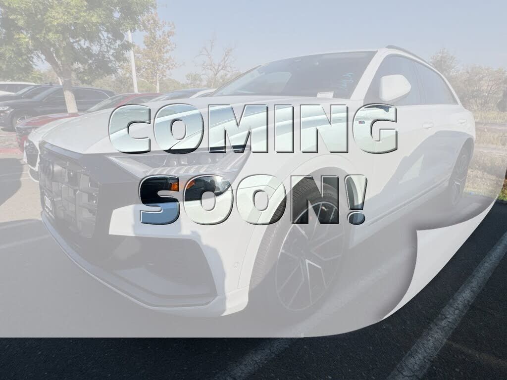 2023 AUDI Q8