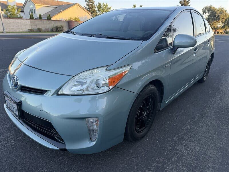 2015 TOYOTA PRIUS