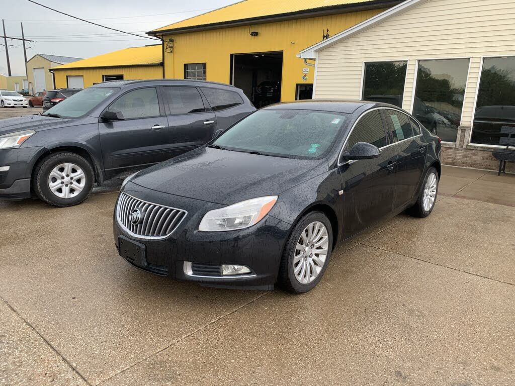 2011 BUICK Regal