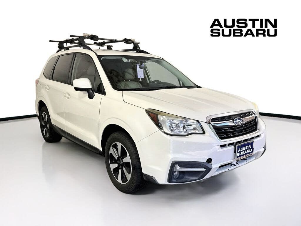 2018 SUBARU Forester