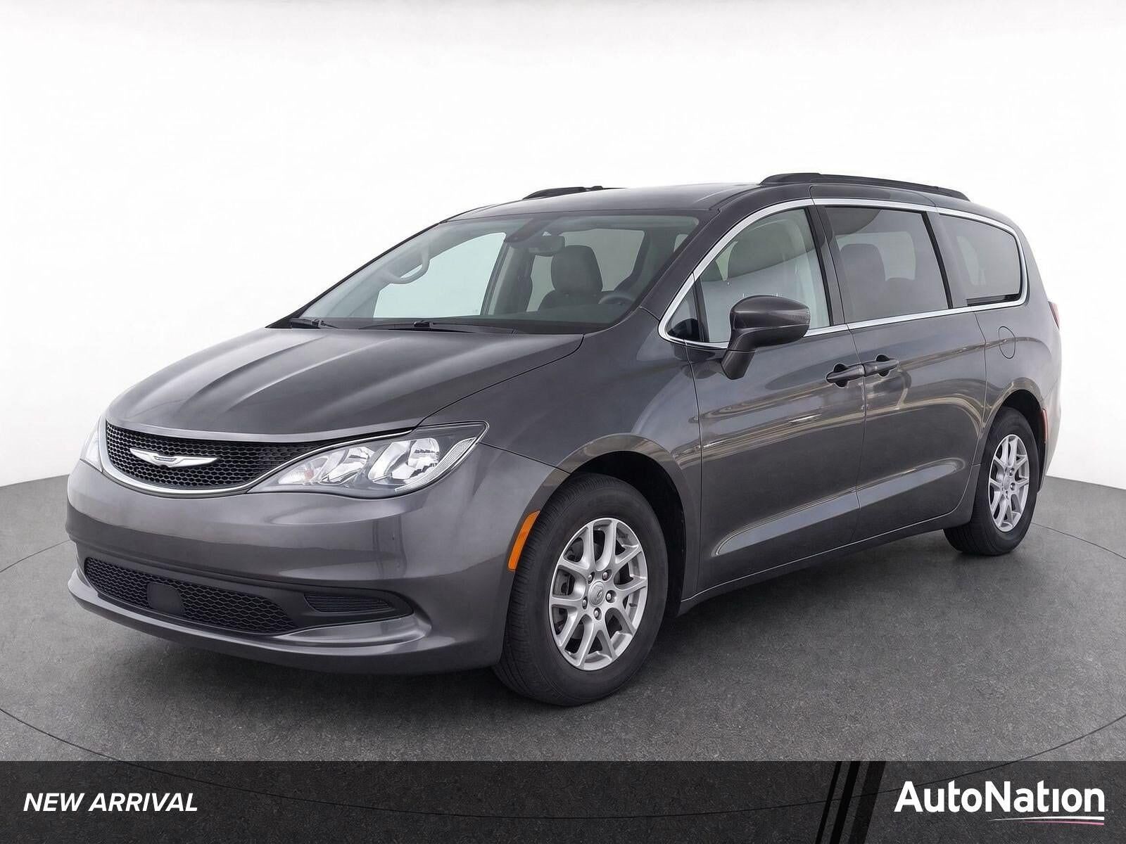 2021 CHRYSLER Voyager
