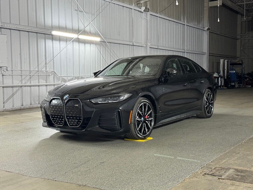 2024 BMW i4