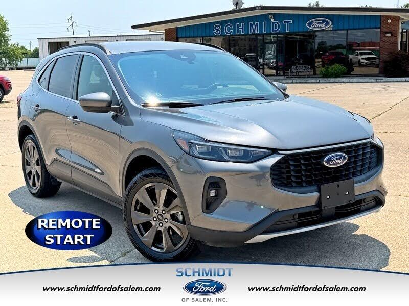 2025 FORD Escape