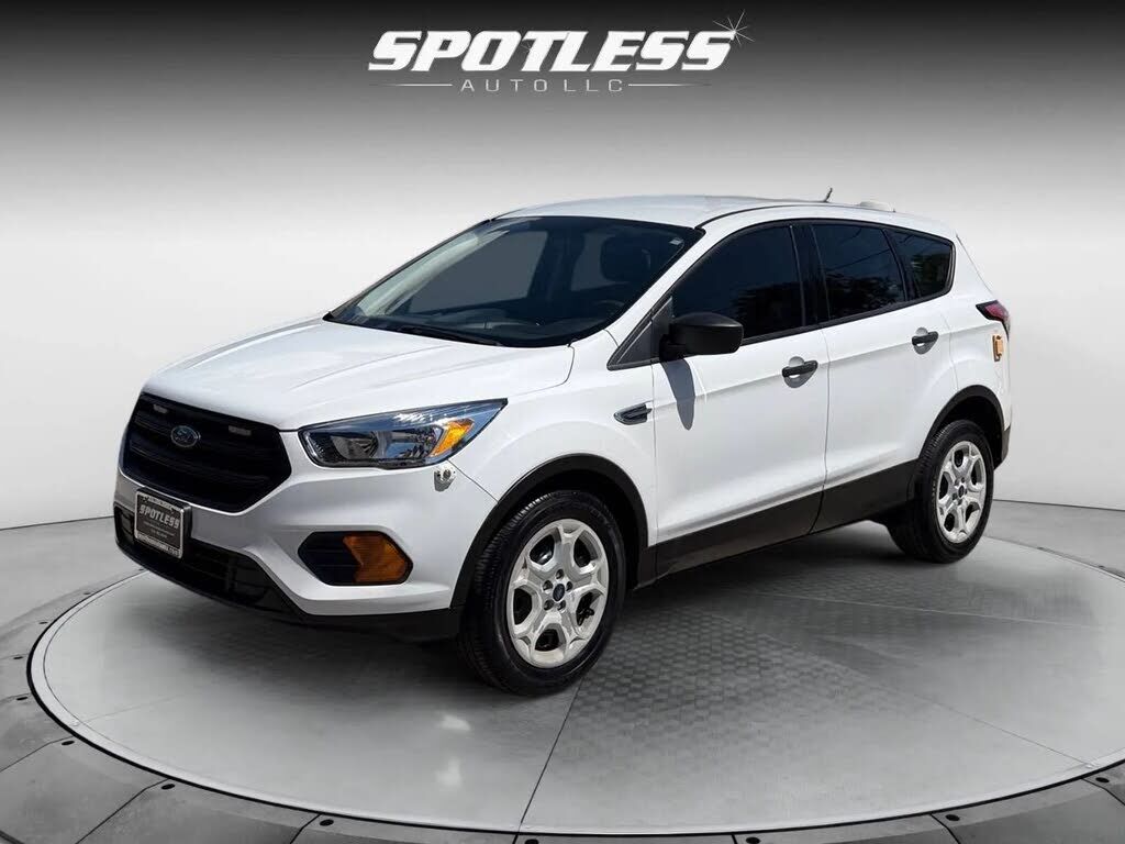 2017 FORD Escape