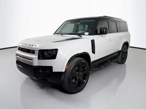 2026 LAND ROVER Defender
