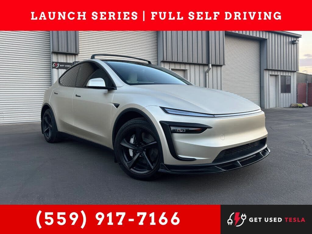 2026 TESLA Model Y