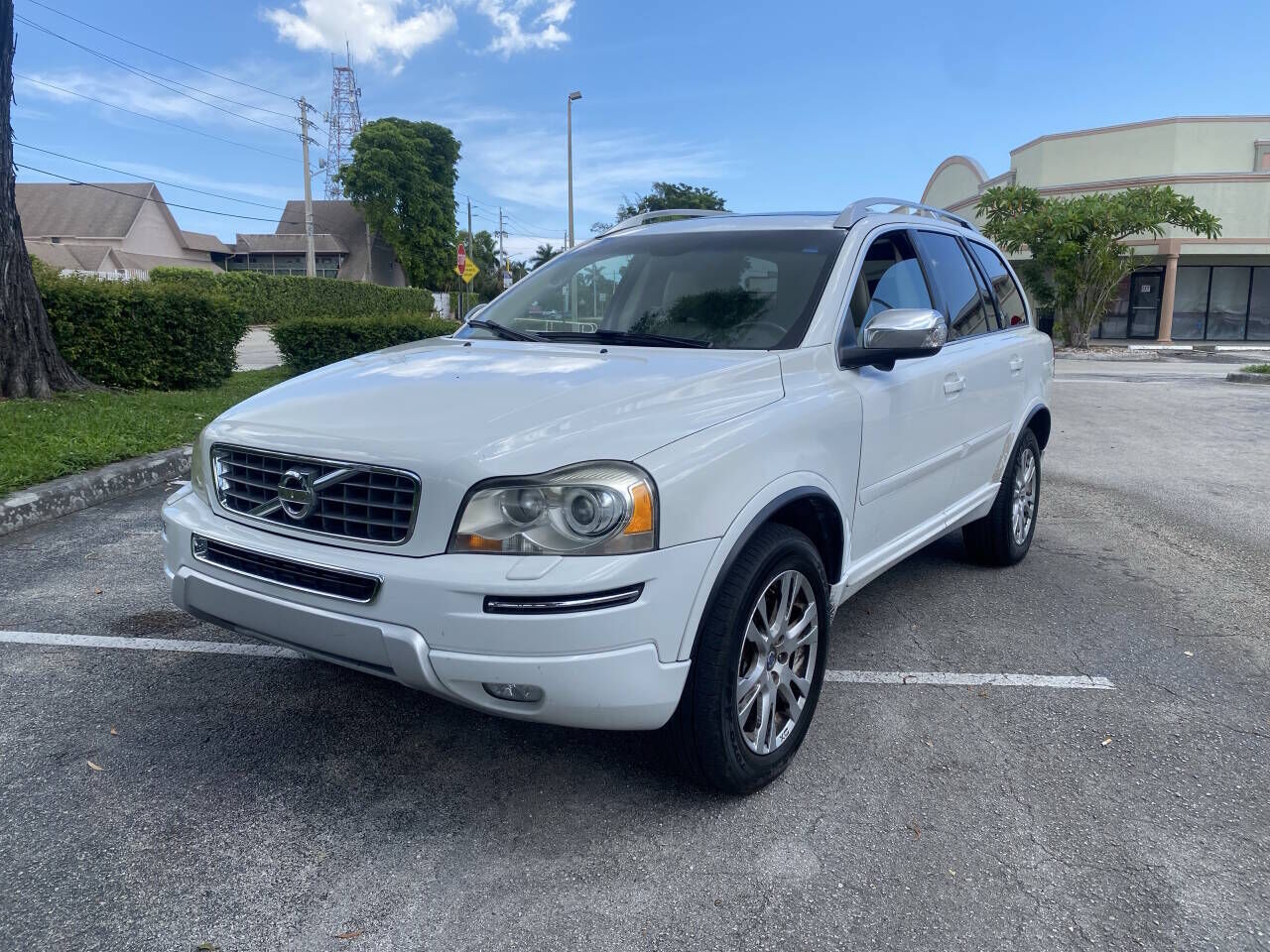 2013 VOLVO XC90