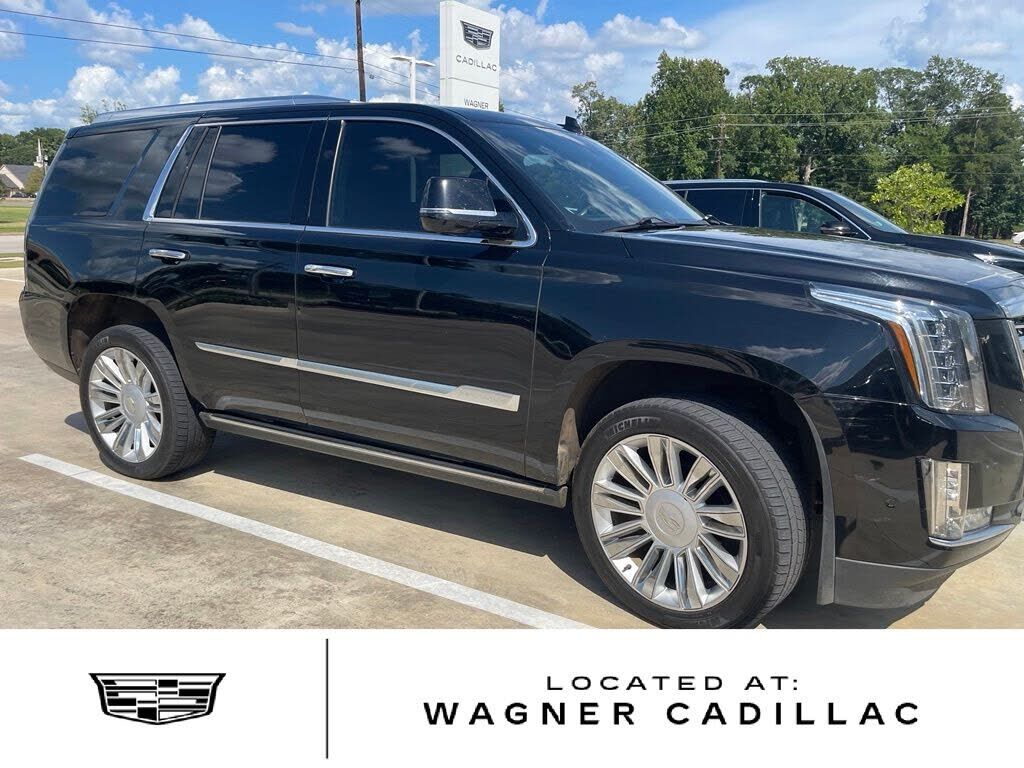 2020 CADILLAC Escalade