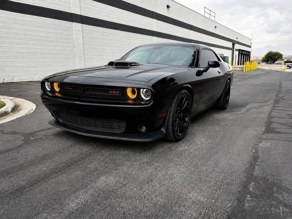 2016 DODGE Challenger