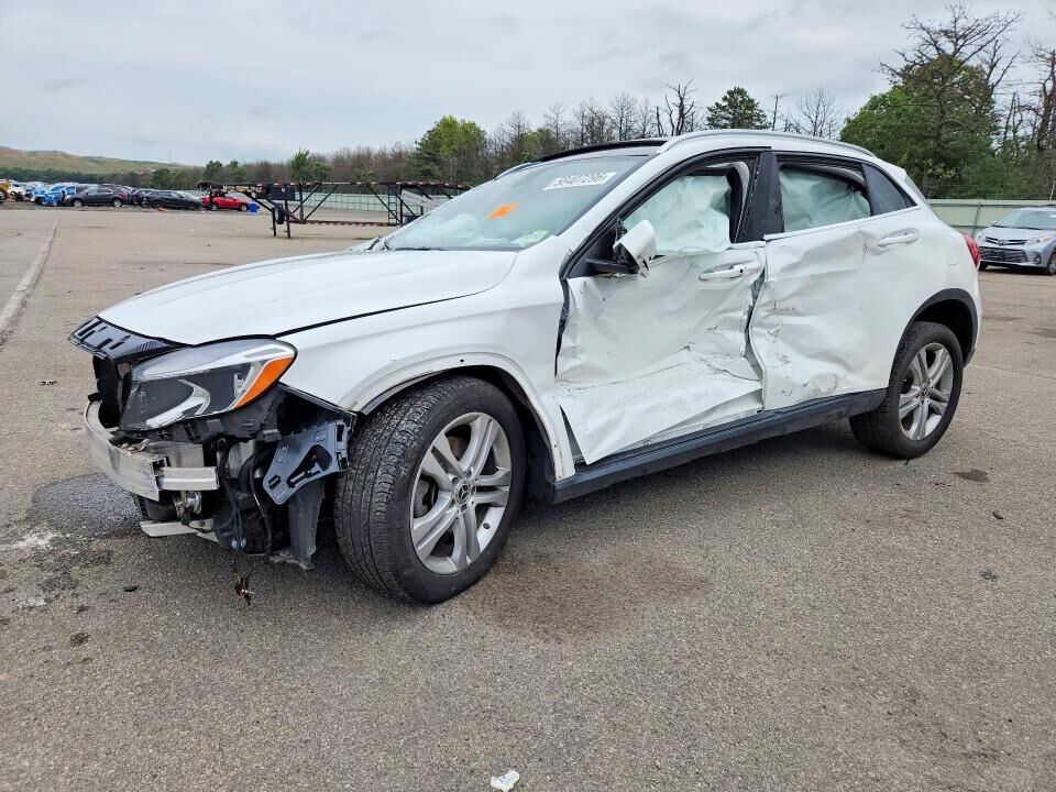2018 MERCEDES-BENZ GLA-Class