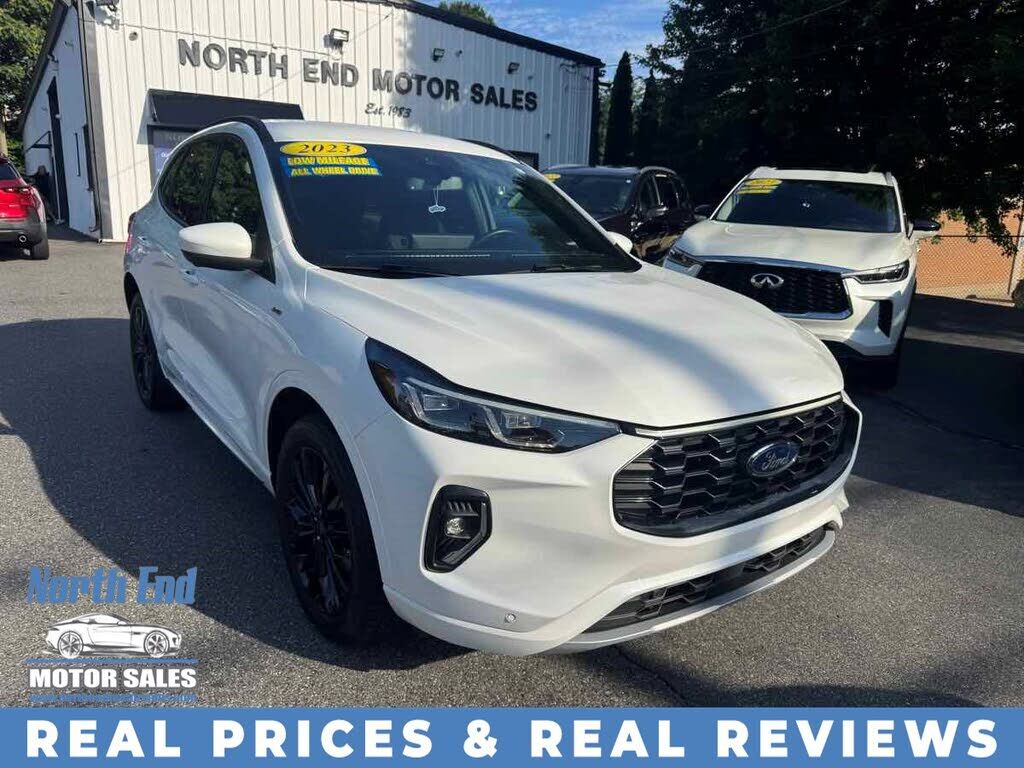 2023 FORD Escape
