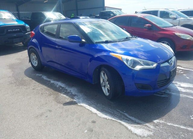 2012 HYUNDAI Veloster