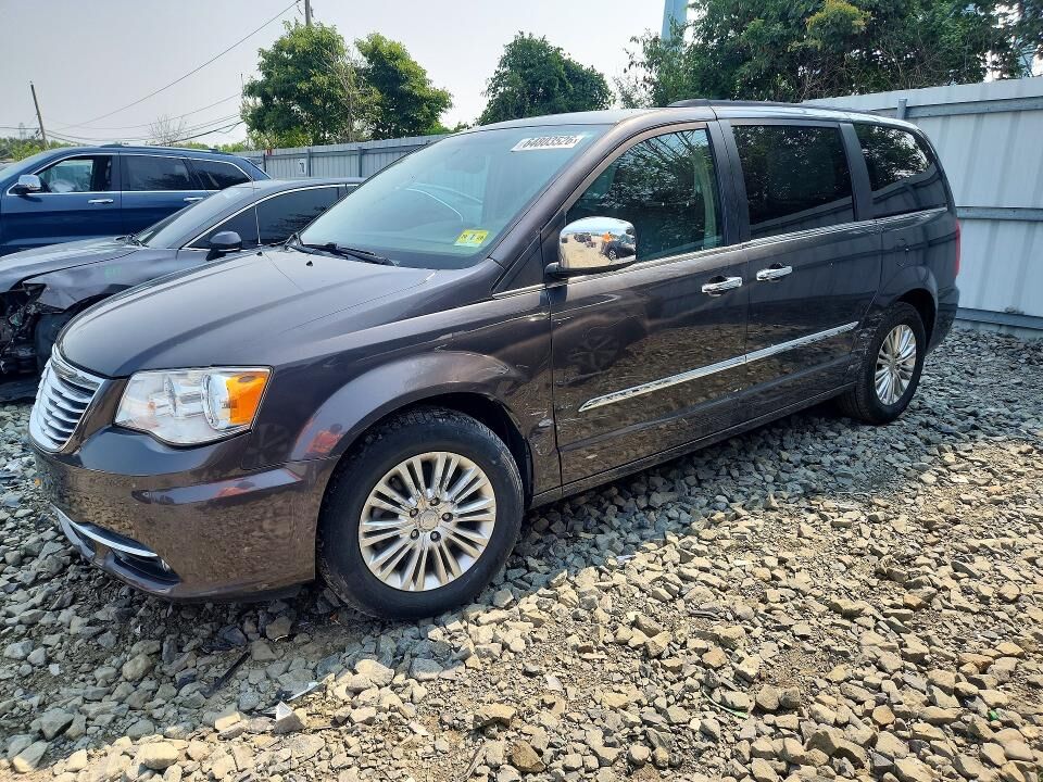 2015 CHRYSLER Town and Country